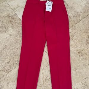 Brand new Zara cropped pants. Size 2